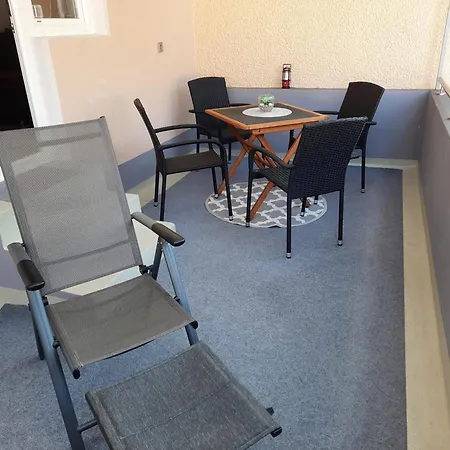 Apartment Gerhard Lenz Ellenz-Poltersdorf