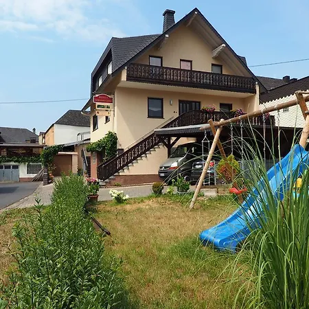 Apartment Gerhard Lenz *