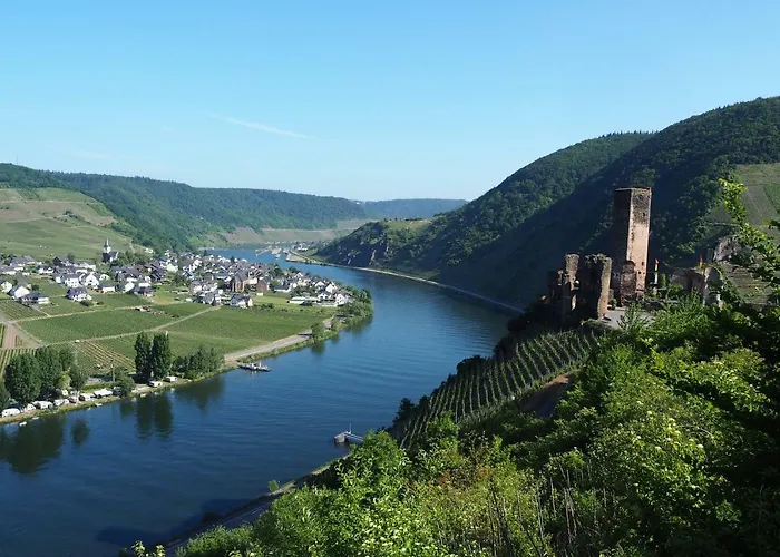 Gerhard Lenz * Ellenz-Poltersdorf